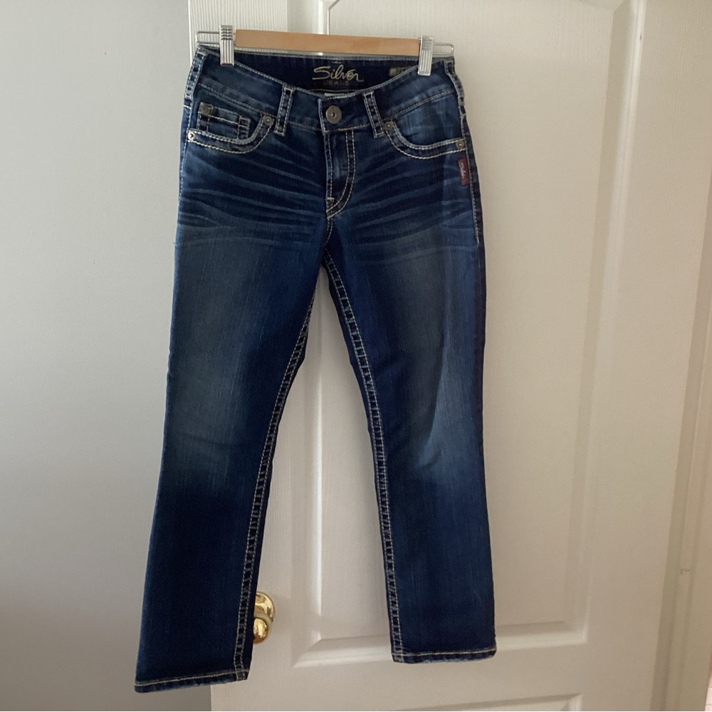 Silver Women's Suki Capris.  B7
